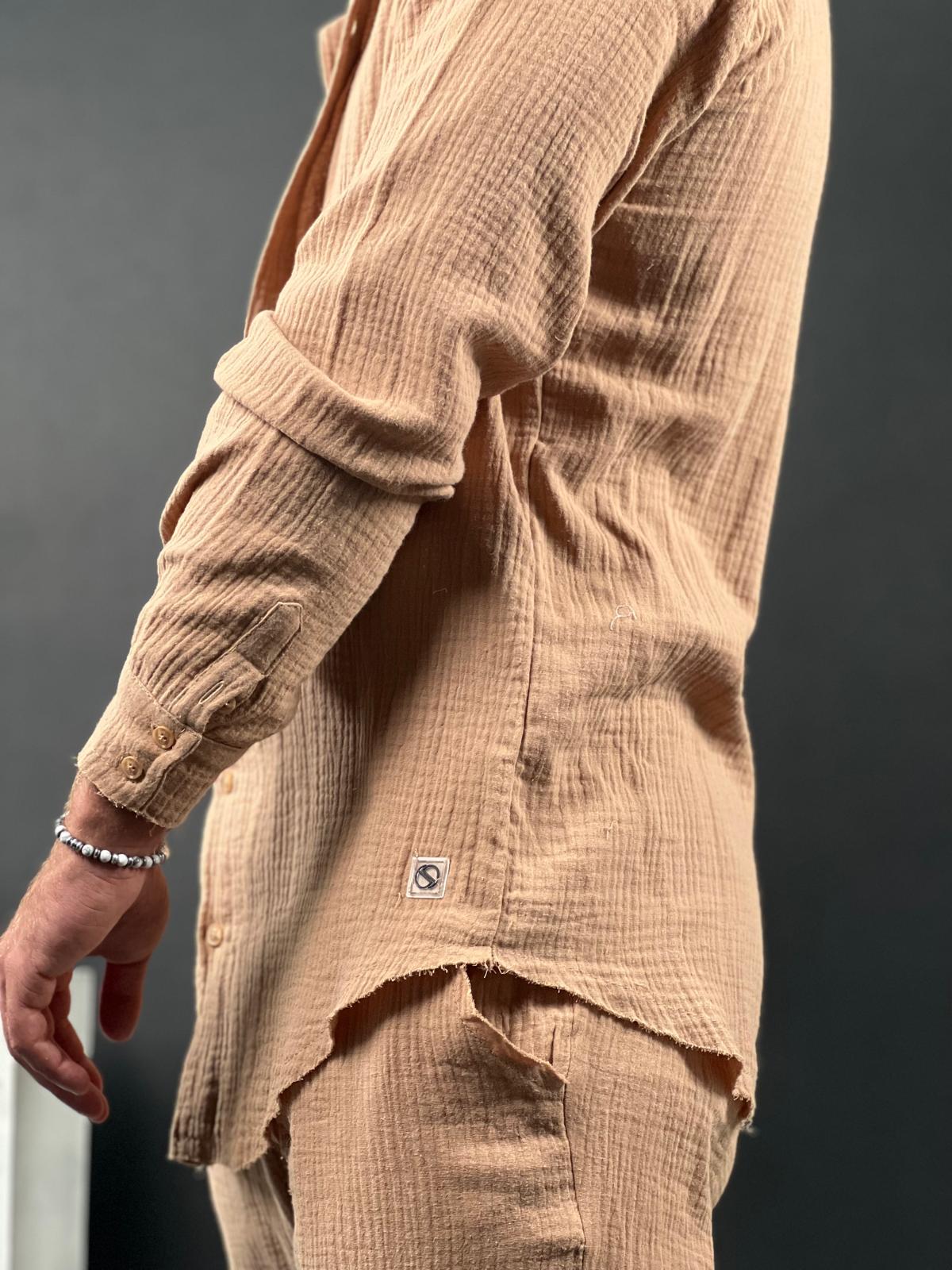 Soft linen button-up shirt with long sleeves, Soliton collection