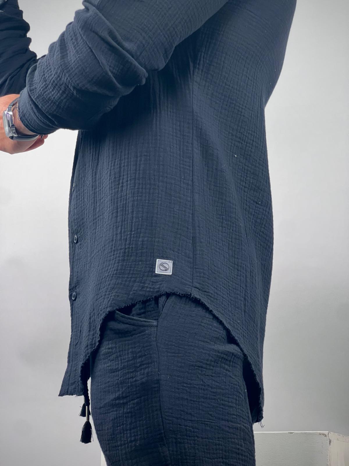 Soft linen button-up shirt with long sleeves, Soliton collection