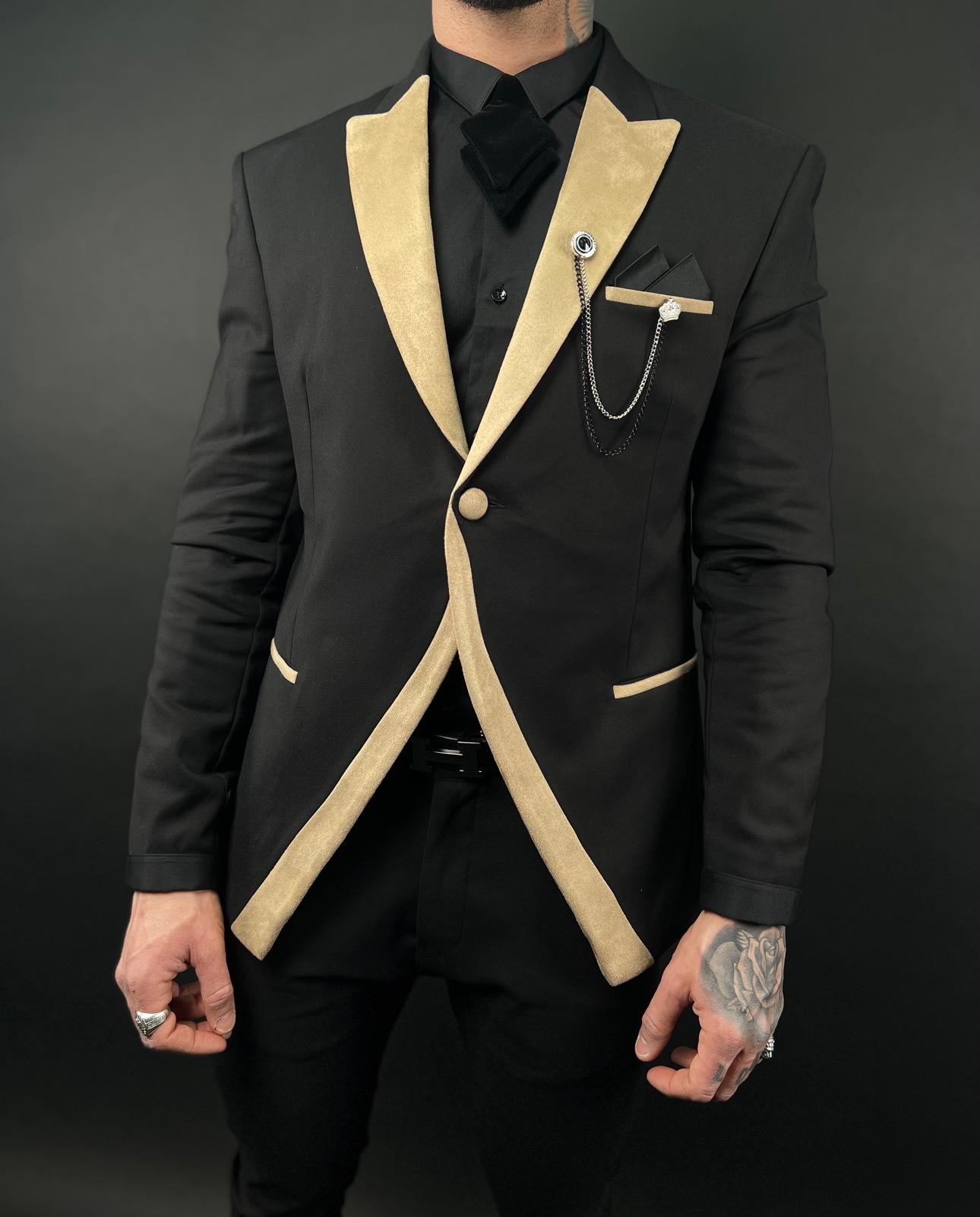 Elegant Suit with Velvet Fabric Design